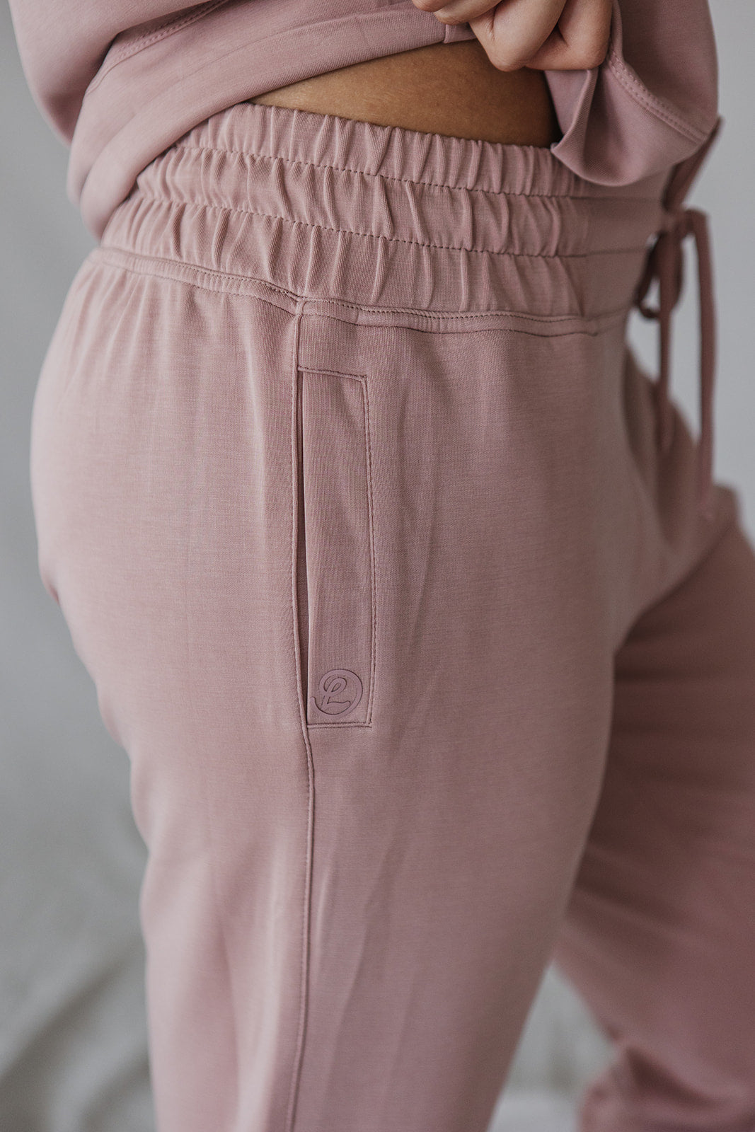 Jet-Setter Jogger Set Short Sleeve |Mauve