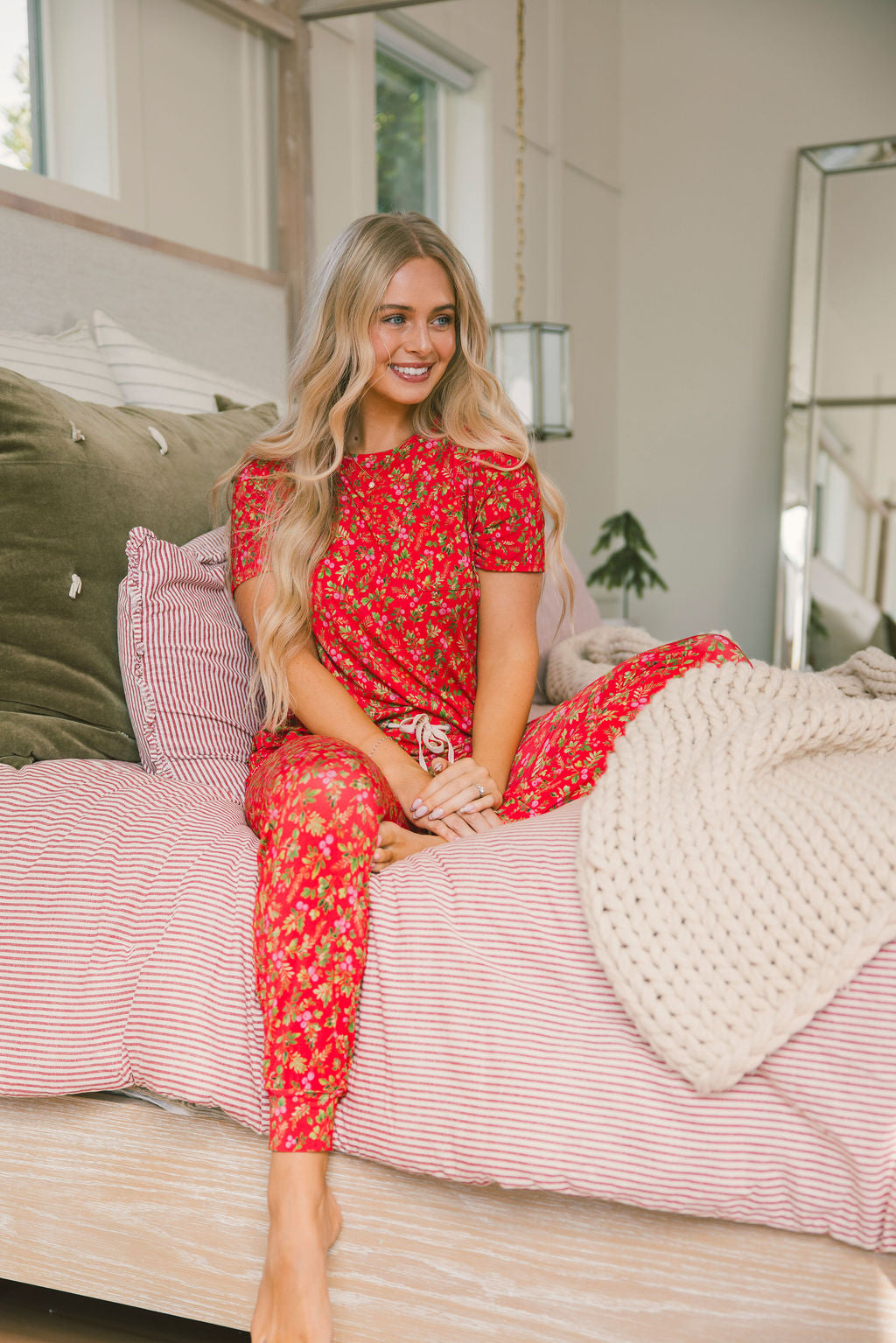 JAM PANTS SET  - Red Winterberry
