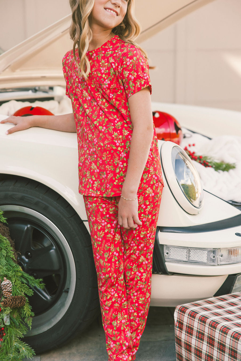 Little Lates Lounge Set - Red Christmas Floral Berries