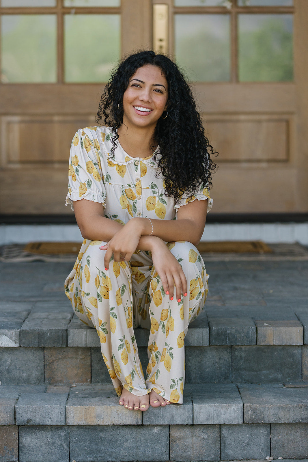 ROUNDED LACE COLLAR SET MODAL - Citrus Smiles