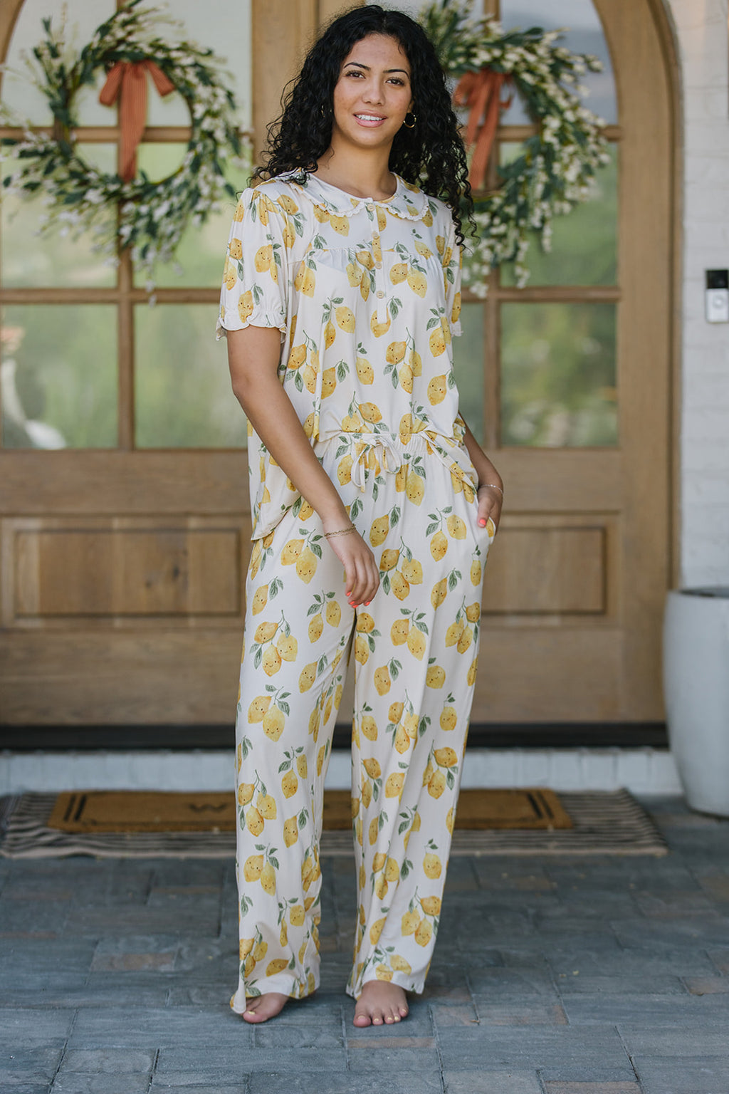 ROUNDED LACE COLLAR SET MODAL | Citrus Smiles