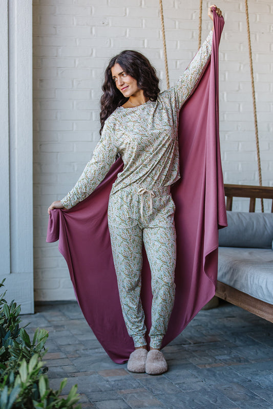 ADULT SWADDLE  | Rose