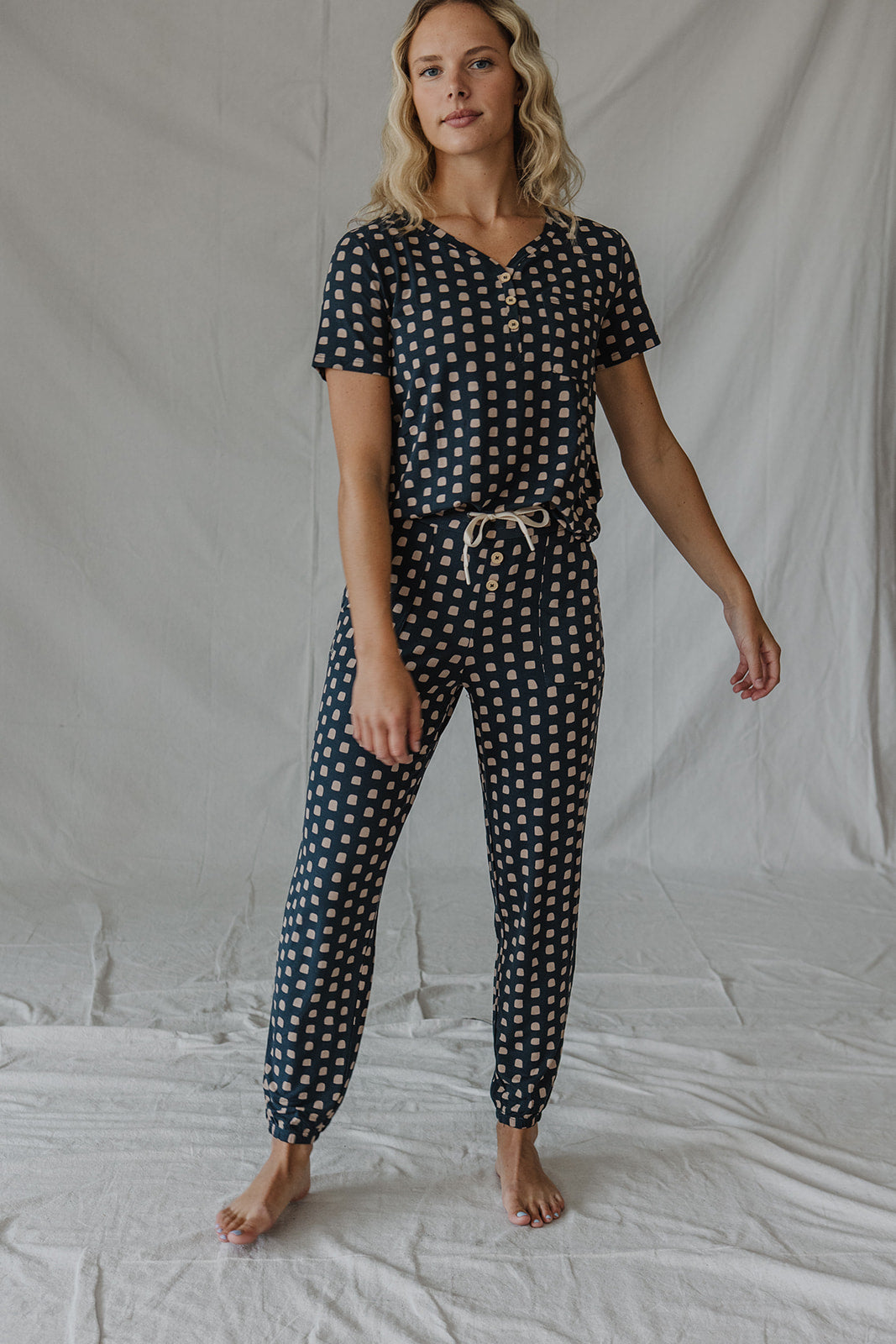 HENLEY PANTS SET SHORT SLEEVE | Midnight & Tan Dot